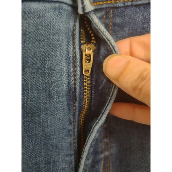 Lane Bryant High Rise Tighter Tummy Straight Leg Jeans 24 Classic Normcore - Picture 3 of 9